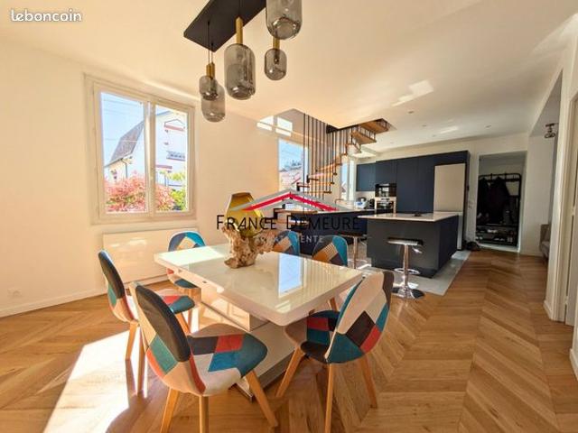 Maison 6 pièces 110 m²