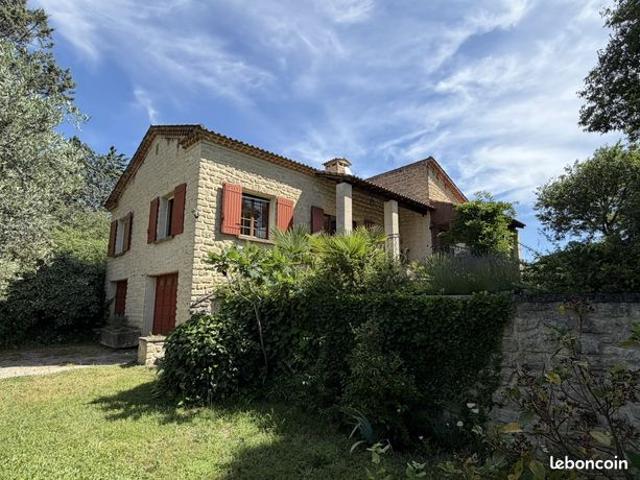 Maison 6 pièces 110 m²