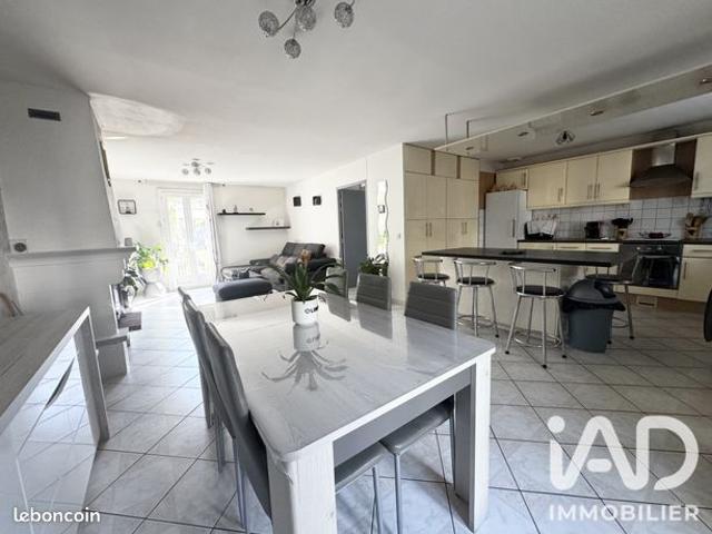 Maison 6 pièces 110 m²