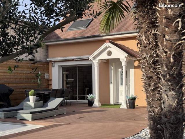Maison 6 pièces 110 m²
