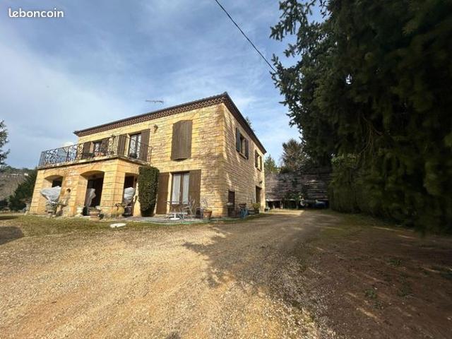 Maison 6 pièces 110 m²