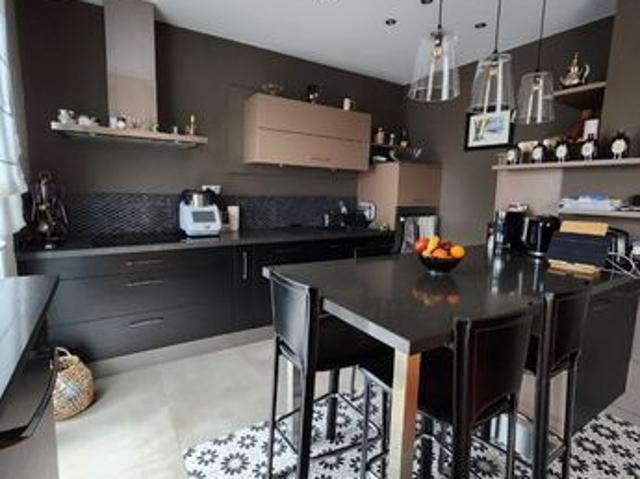 Maison 6 pièces 110 m²