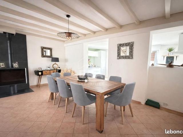 Maison 6 pièces 110 m²