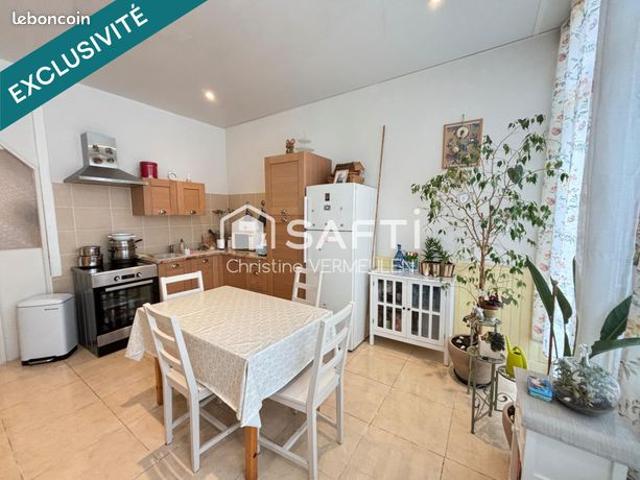Maison 6 pièces 110 m²