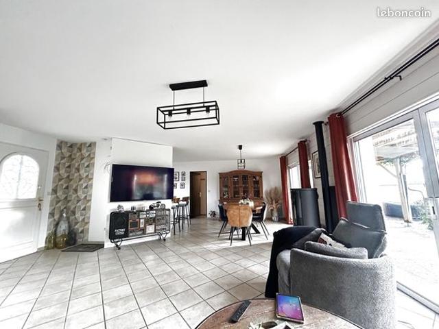 Maison 6 pièces 110 m²