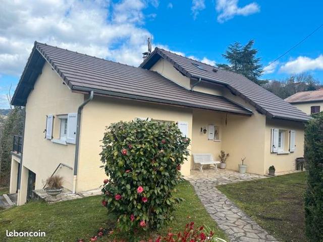 Maison 6 pièces 110 m²