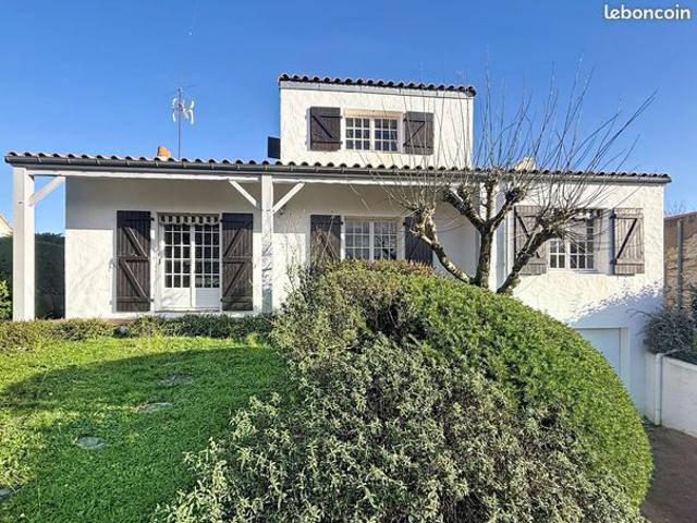 Maison 6 pièces 110 m²