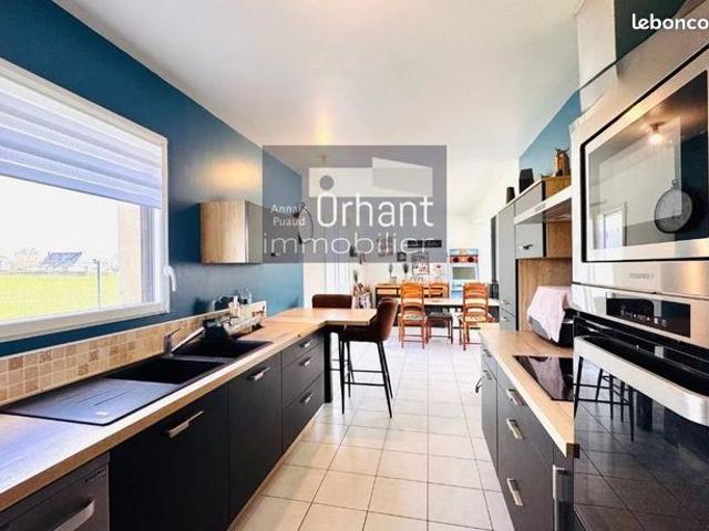Maison 6 pièces 110m² suite parentale vie de plain pied possible jardin sud garage