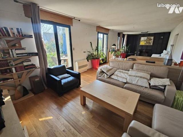 Maison 6 pièces 111 m²