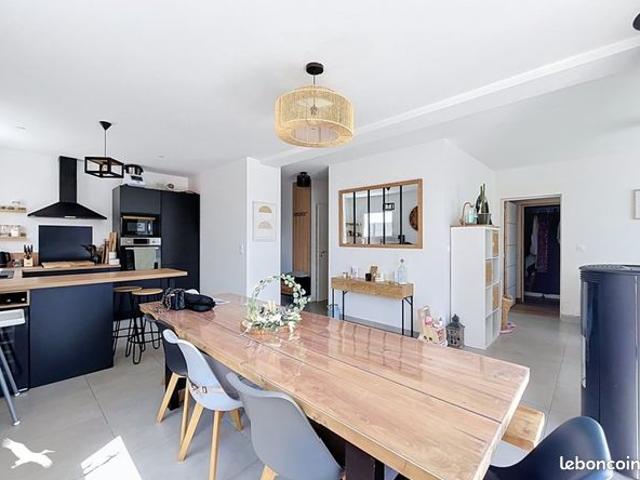 Maison 6 pièces 111 m²