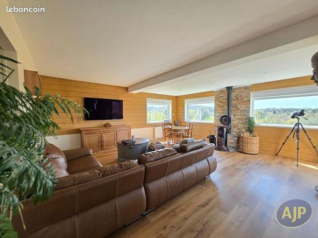 Maison 6 pièces 111 m²