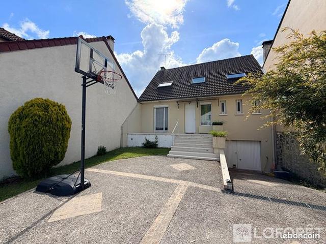Maison 6 pièces 111 m²