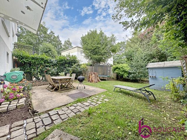 Maison 6 pièces 111 m²