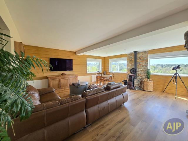 Maison 6 pièces 111 m²