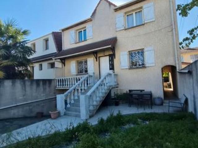 Maison 6 pièces 111 m²