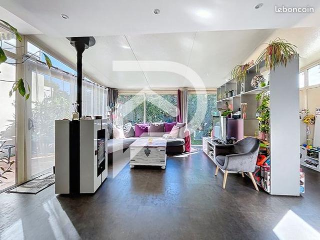 Maison 6 pièces 111 m²