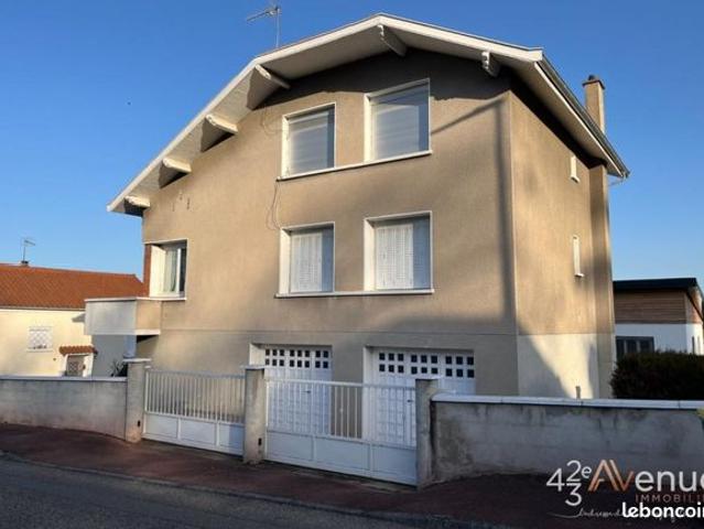 Maison 6 pièces 111 m²
