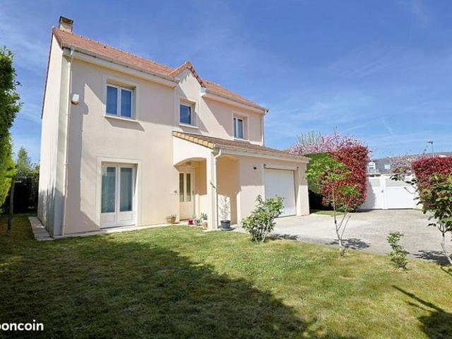 Maison 6 pièces 111 m²