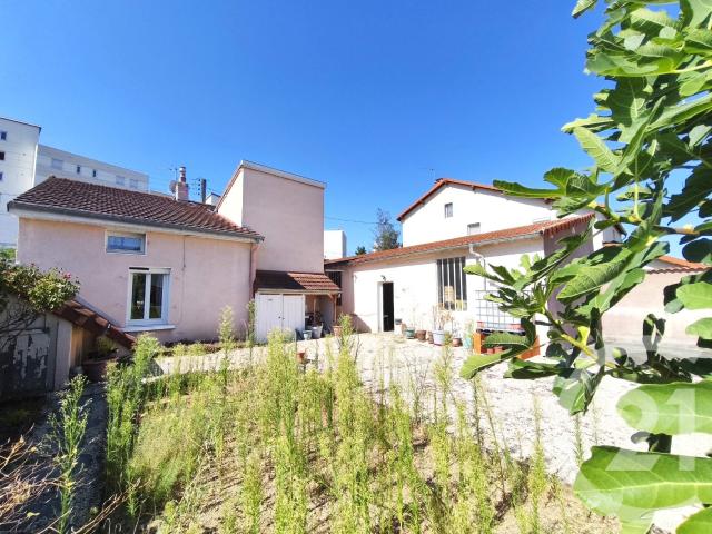 Maison 6 pièces 111 m²