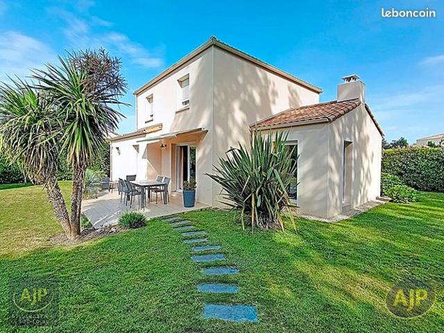 Maison 6 pièces 111 m²