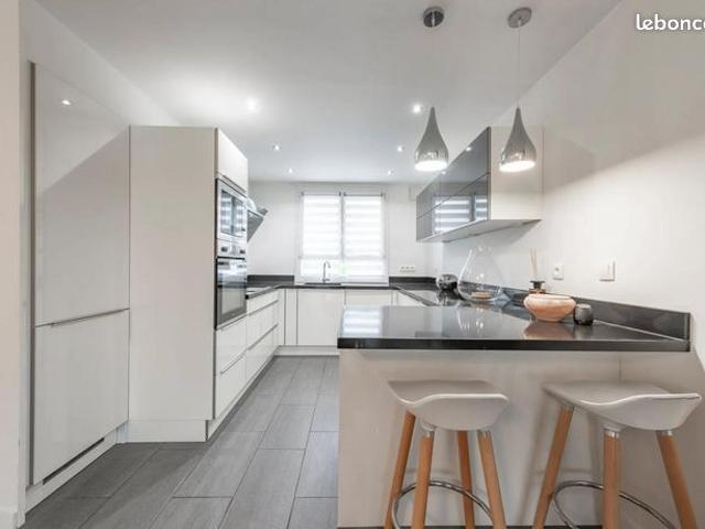 Maison 6 pièces 111 m²