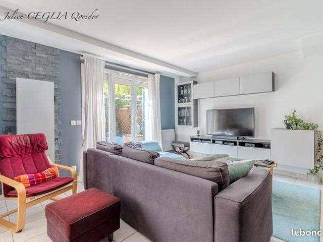 Maison 6 pièces 111 m²