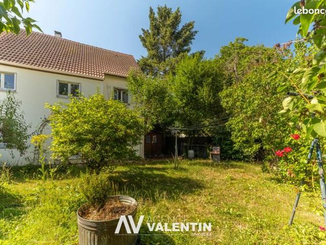 Maison 6 pièces 111 m²
