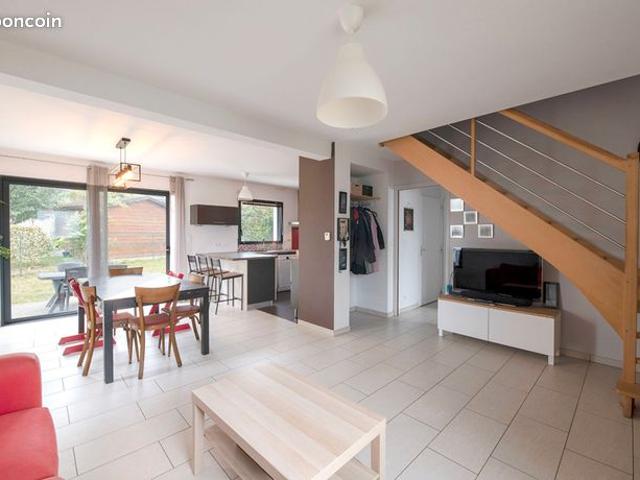 Maison 6 pièces 111 m²