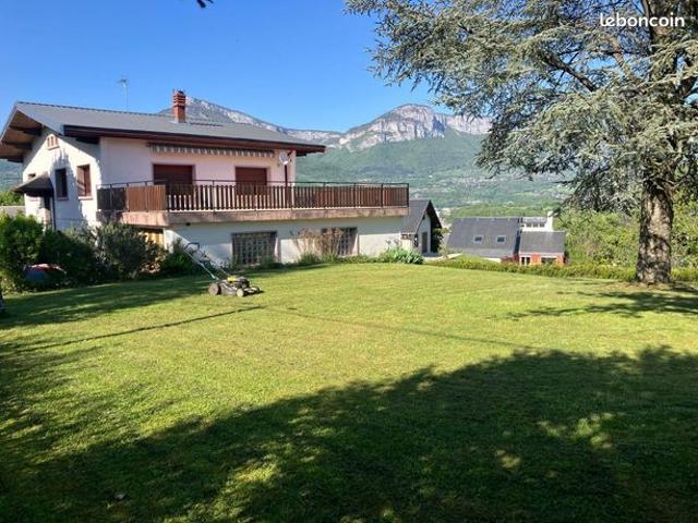 Maison 6 pièces 111 m²