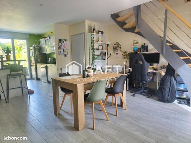 Maison 6 pièces 111 m²