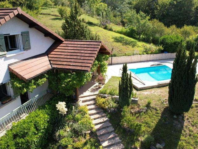 Maison 6 pièces 112 m²