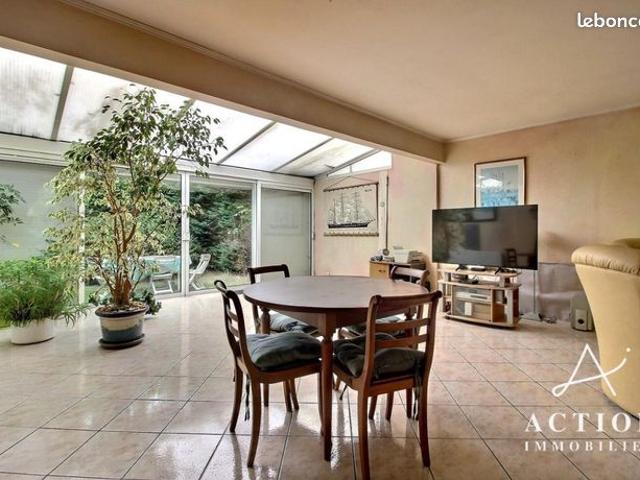 Maison 6 pièces 112 m²