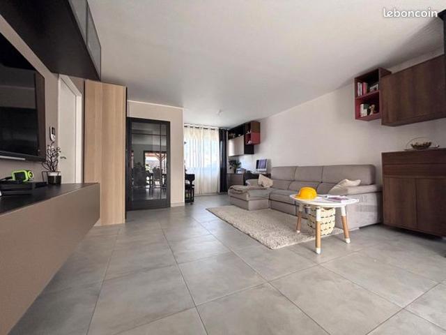 Maison 6 pièces 113 m²