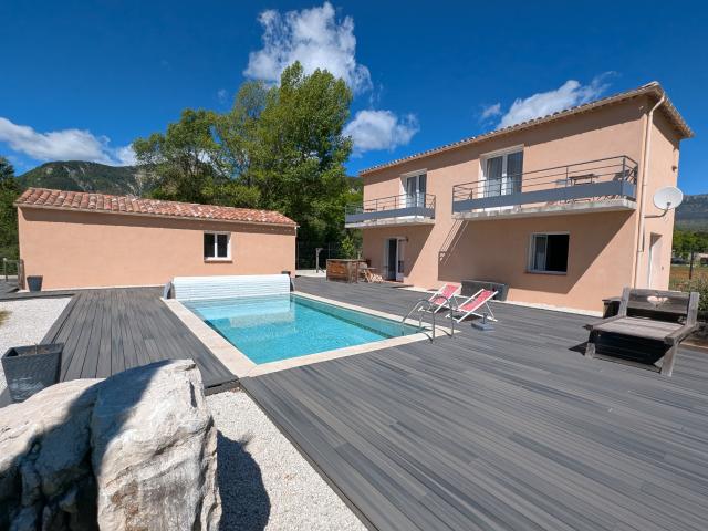 Maison 6 pièces 113 m²