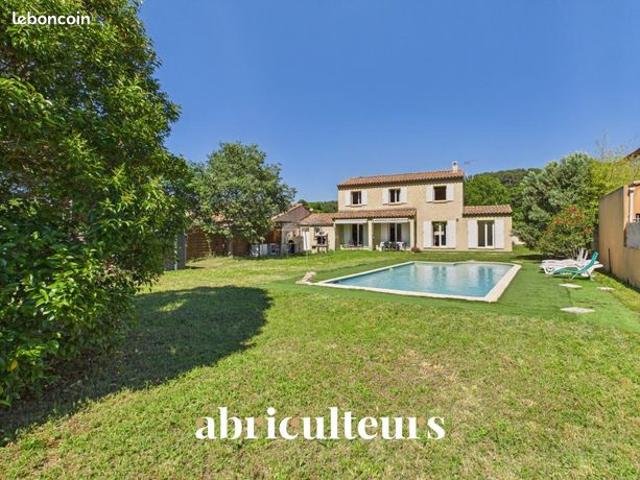 Maison 6 pièces 124 m²