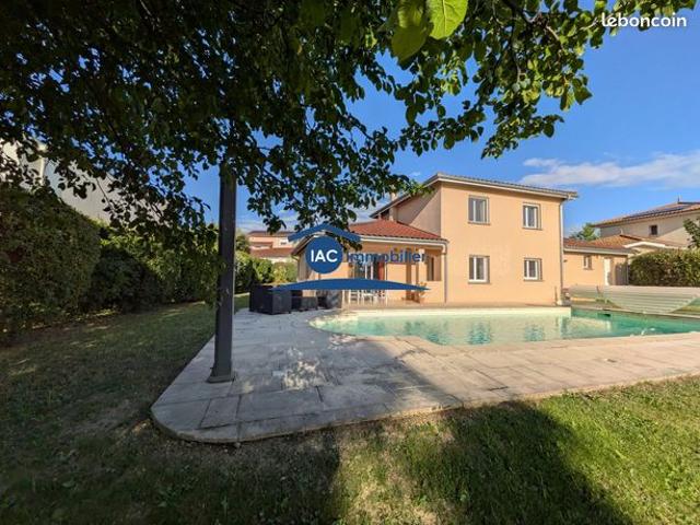 Maison 6 pièces 124 m²