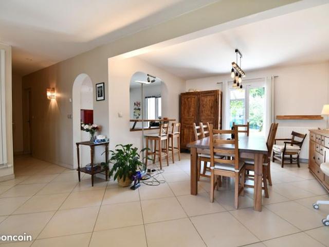 Maison 6 pièces 125 m²