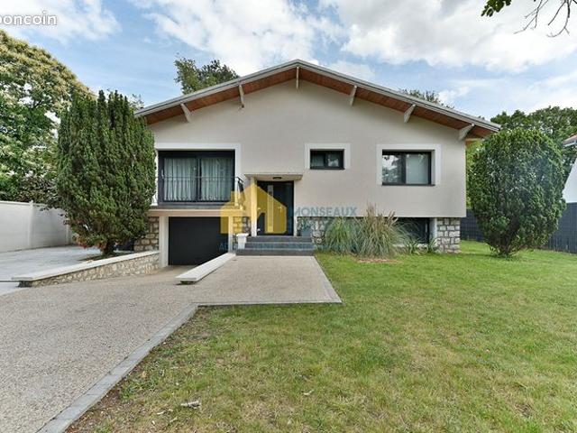 Maison 6 pièces 125 m²