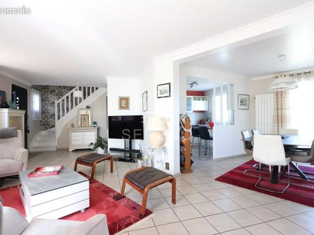Maison 6 pièces 125 m²