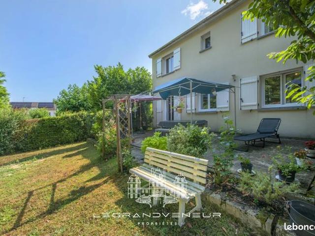 Maison 6 pièces 125 m²