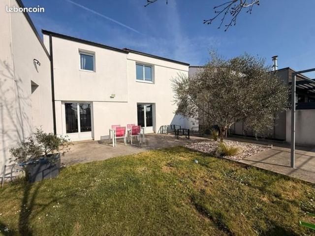 Maison 6 pièces 130 m²
