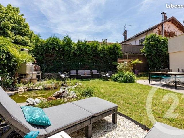Maison 6 pièces 125 m²