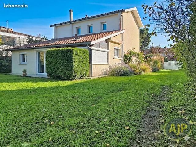 Maison 6 pièces 125 m²