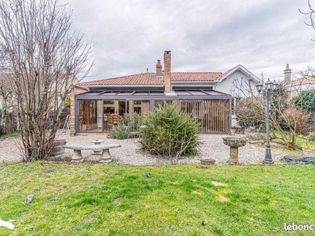 Maison 6 pièces 125 m²