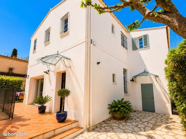 Maison 6 pièces 125 m²