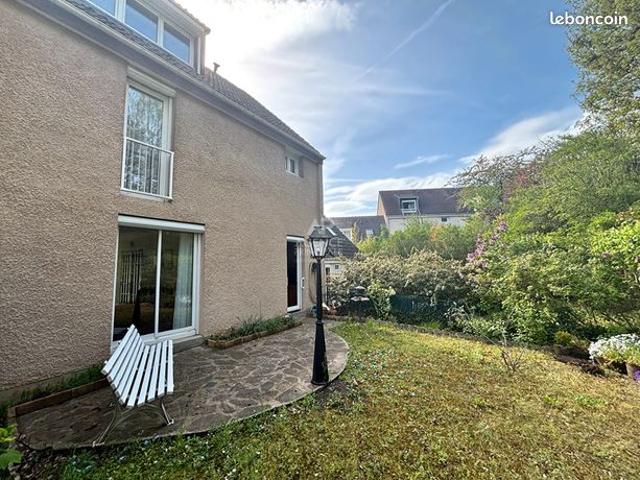 Maison 6 pièces 125 m²