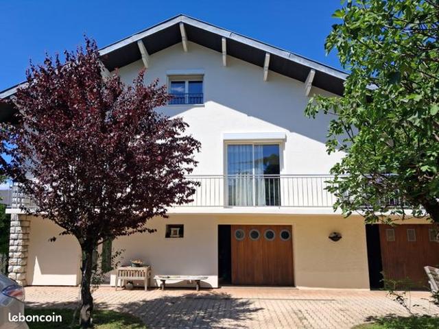 Maison 6 pièces 125 m²
