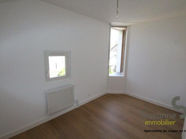 Maison 6 pièces, 125 m² à louer à Fontaine 38600