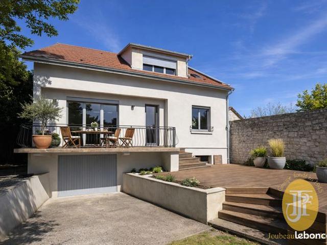 Maison 6 pièces 126 m²