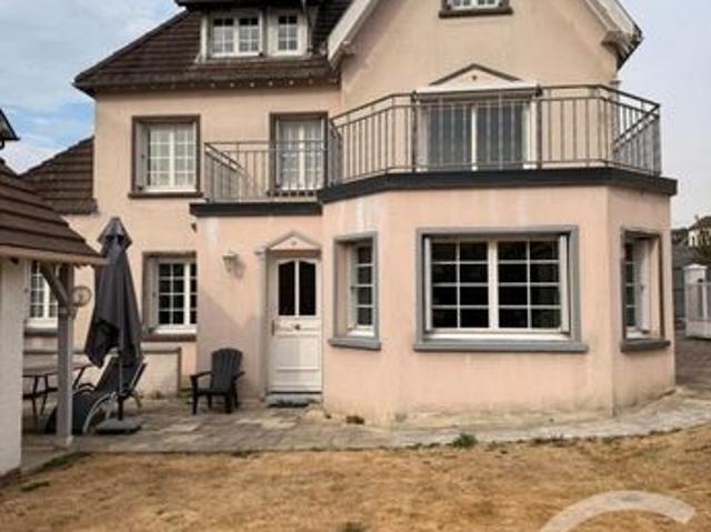 Maison 6 pièces 126 m²
